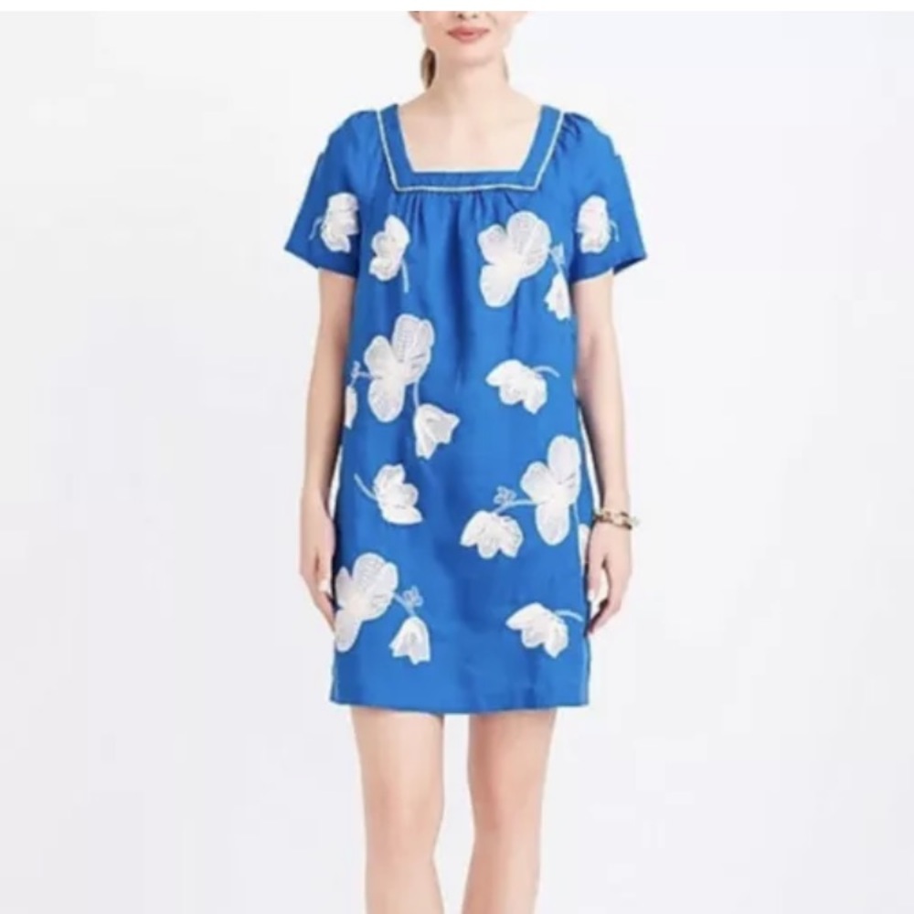 Host Pick Blue and White Floral J. Crew Linen Knee Length Dress